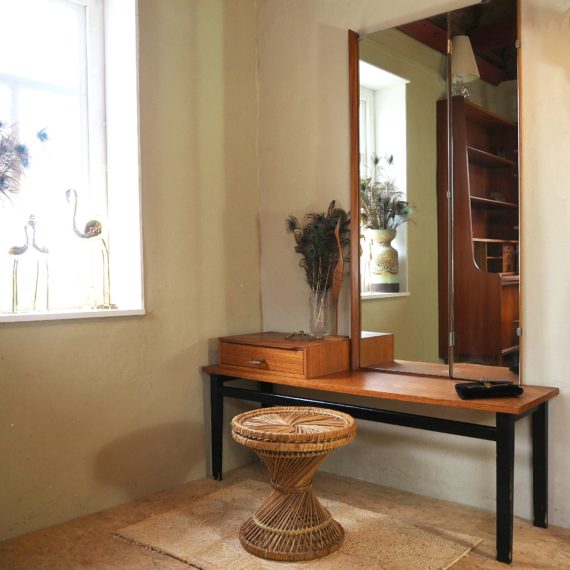 Kaptafel teak met la B120xD35xH164cm - spiegel inklapbaar - zware kwaliteit - sold