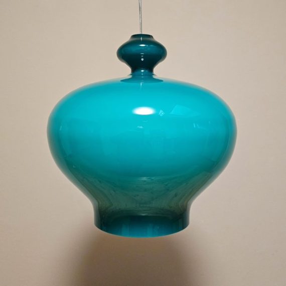 Aqua blauwe opaline glazen Hanglamp van Hans Agne Jakobsson, model 5173 Zweden jaren 60/70 - Ø25cm H27cm - in zeer goede staat - sold