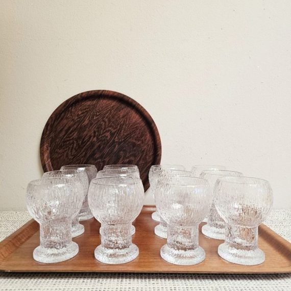 12 Vintage Iittala Kekkerit Rode Wijn Glazen van Timo Sarpaneva - H12.5cm Ø8 cm, 28 cl - in zeer goede staat en mooi stabiel 'roemer' model - per stuk € 30