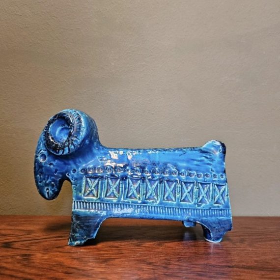 Zeldzame Ram van Aldo Londi voor Bitossi, Italy jaren 50 - Rimini Blu Series Ceramic - 18x12x7cm - in goede vintage staat met zeer lichte leeftijdssporen - resten van sticker onderop - sold