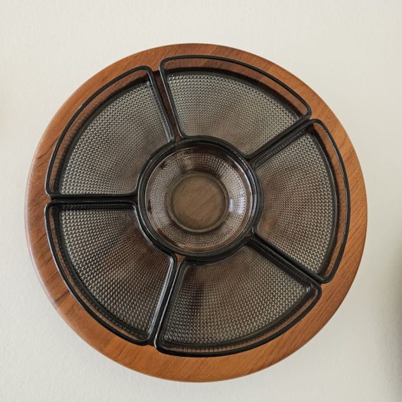 Vintage Lazy Susan van Digsmed, Deens design, Ø35 cm draaiplateau schaal - teak met losse rookglazen schalen - in nieuwstaat - € 165