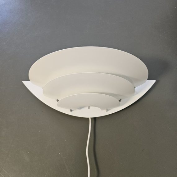 Vintage Oslo Wandlamp door Kurt Nørregaard voor Louis Poulsen, 52x18x26cm - in nieuwstaat! - € 250